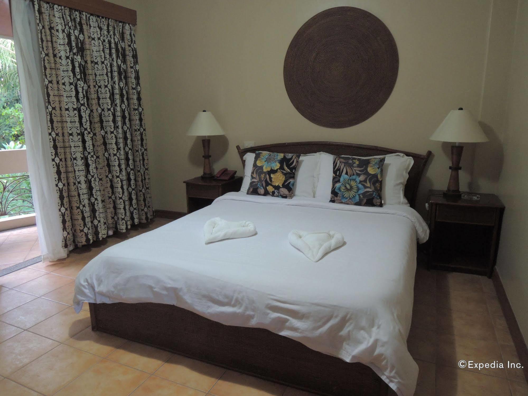 Elsalvador Beach Resort Maslog  Exterior photo
