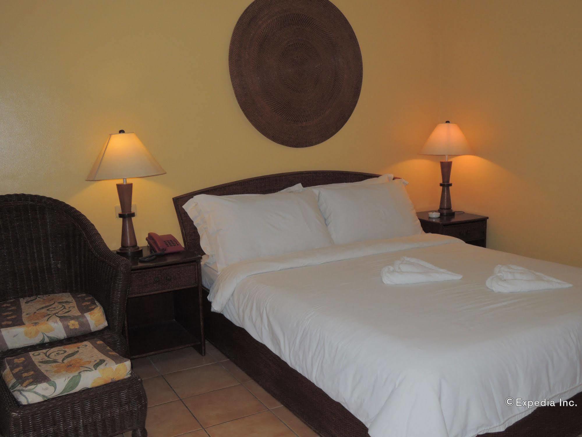 Elsalvador Beach Resort Maslog  Exterior photo
